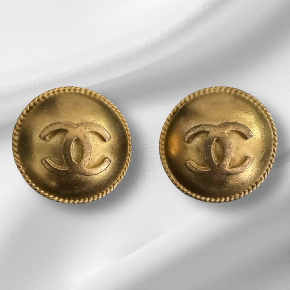 CHANEL Button Clip On Earrings CC logo with rope border. Chanel box included